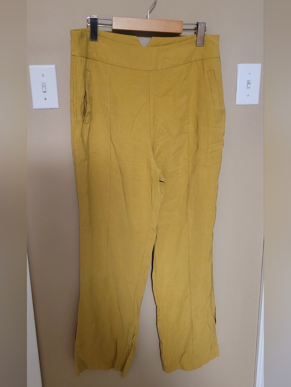 💛2 for $20💛 Bundle and save Mustard Yellow Straight-Leg Pants